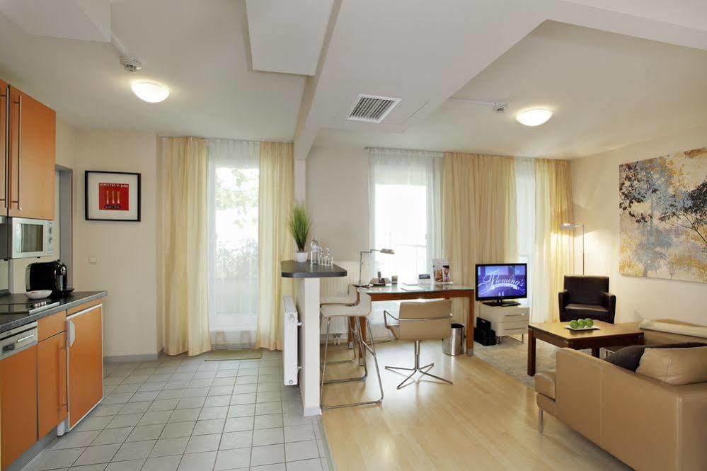 Livin Residence By Flemings Wien Esterno foto